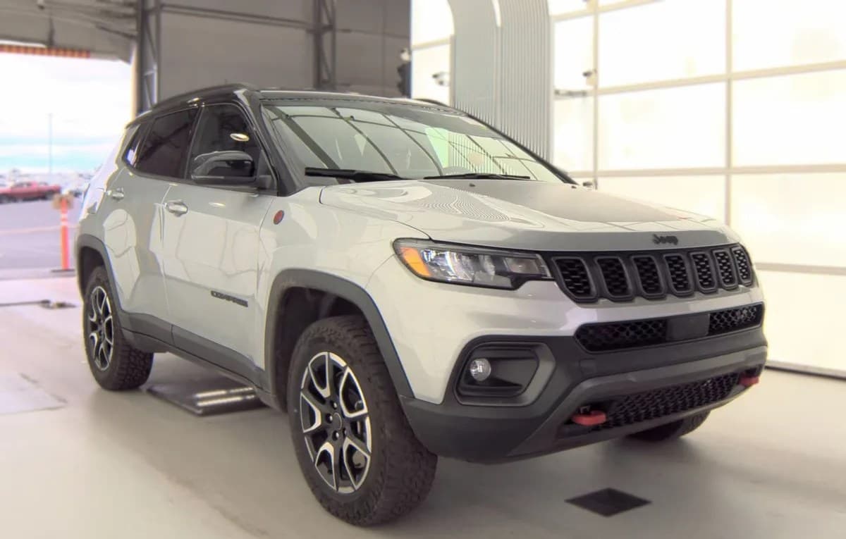 2025 JEEP COMPASS Trailhawk 4