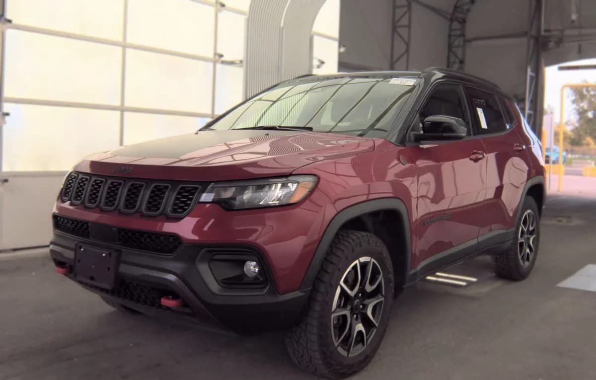 2025 JEEP COMPASS Trailhawk 2