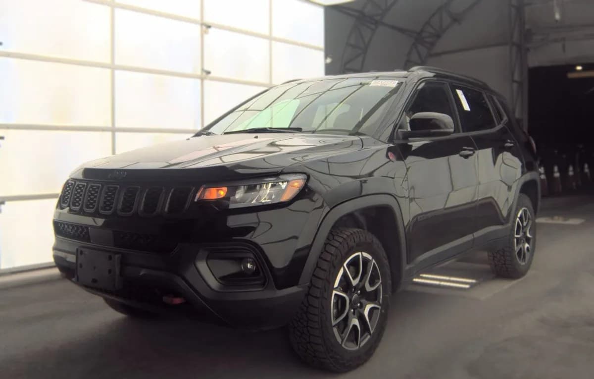 2025 JEEP COMPASS TRAILHAWK 2