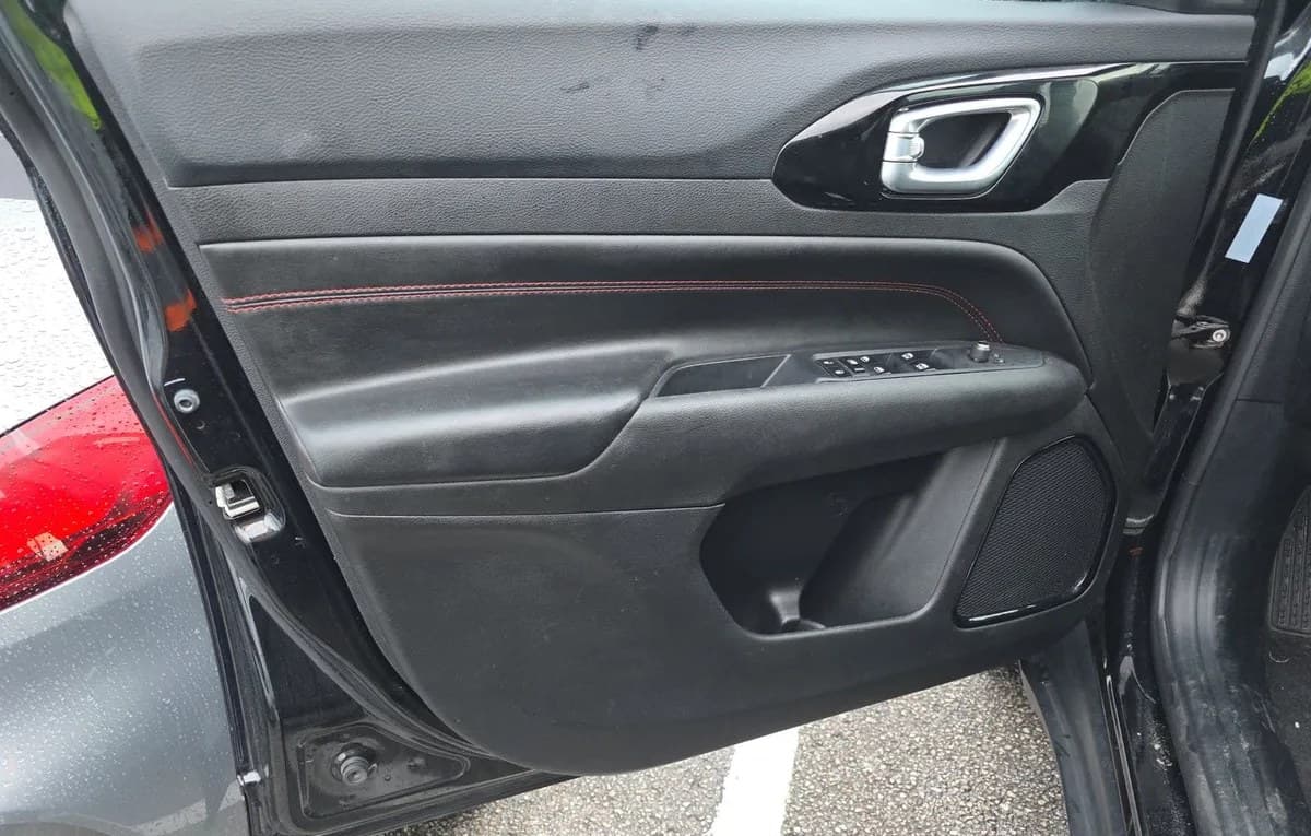 2025 JEEP COMPASS TRAILHAWK 6
