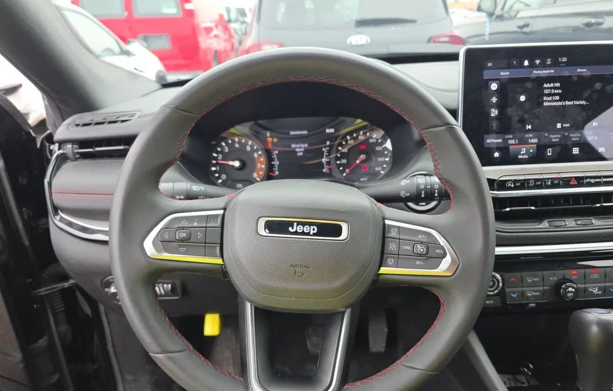 2025 JEEP COMPASS Trailhawk 7