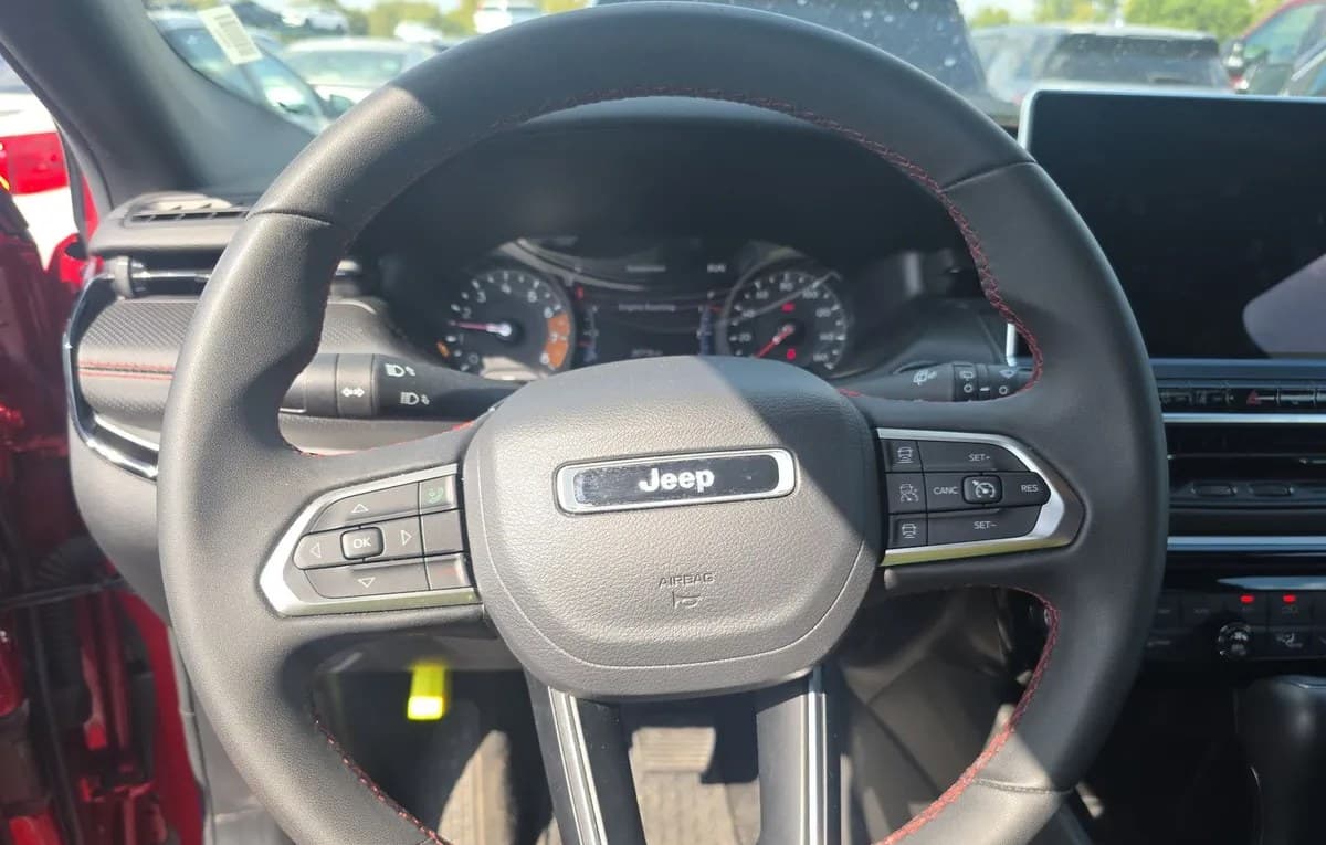 2025 JEEP COMPASS Trailhawk 7