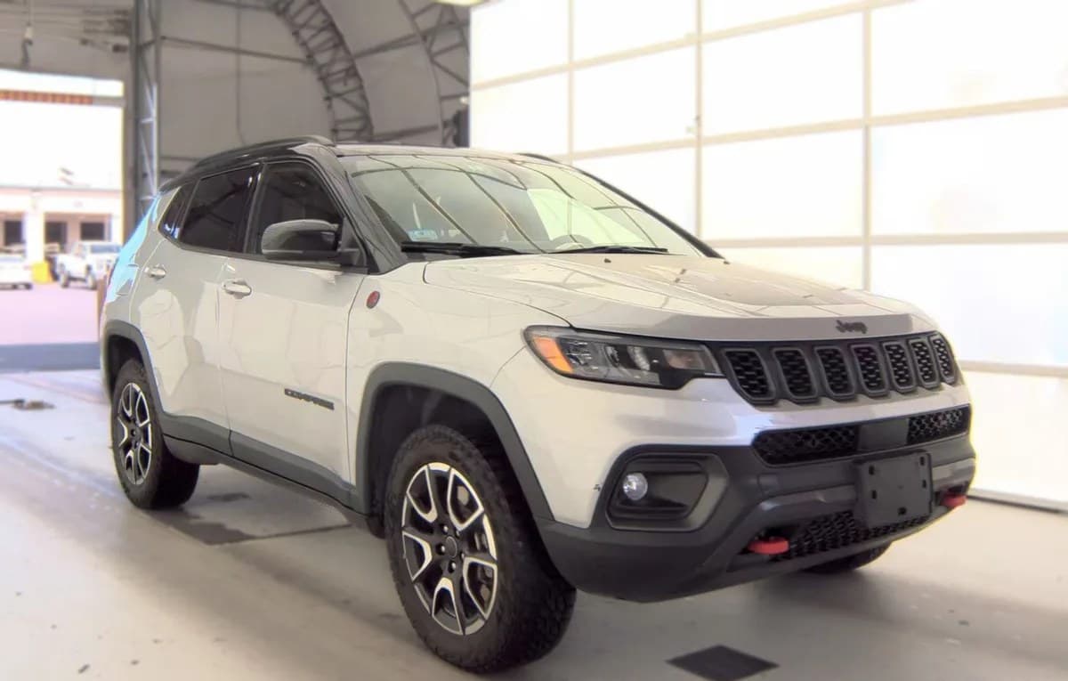 2025 JEEP COMPASS Trailhawk 4