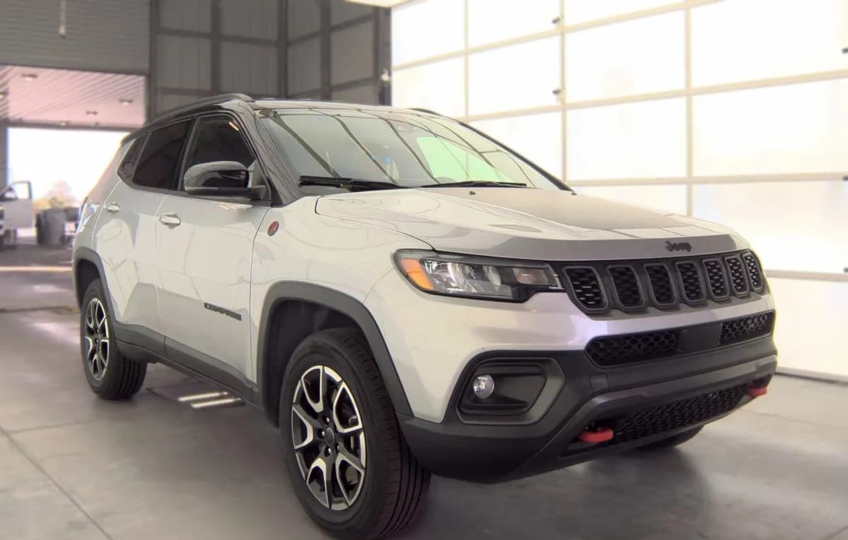 2025 JEEP COMPASS TRAILHAWK 4