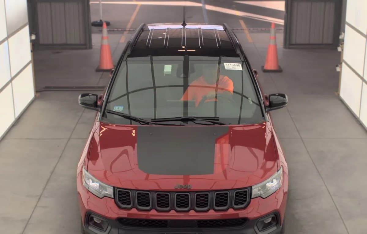 2025 JEEP COMPASS TRAILHAWK 3