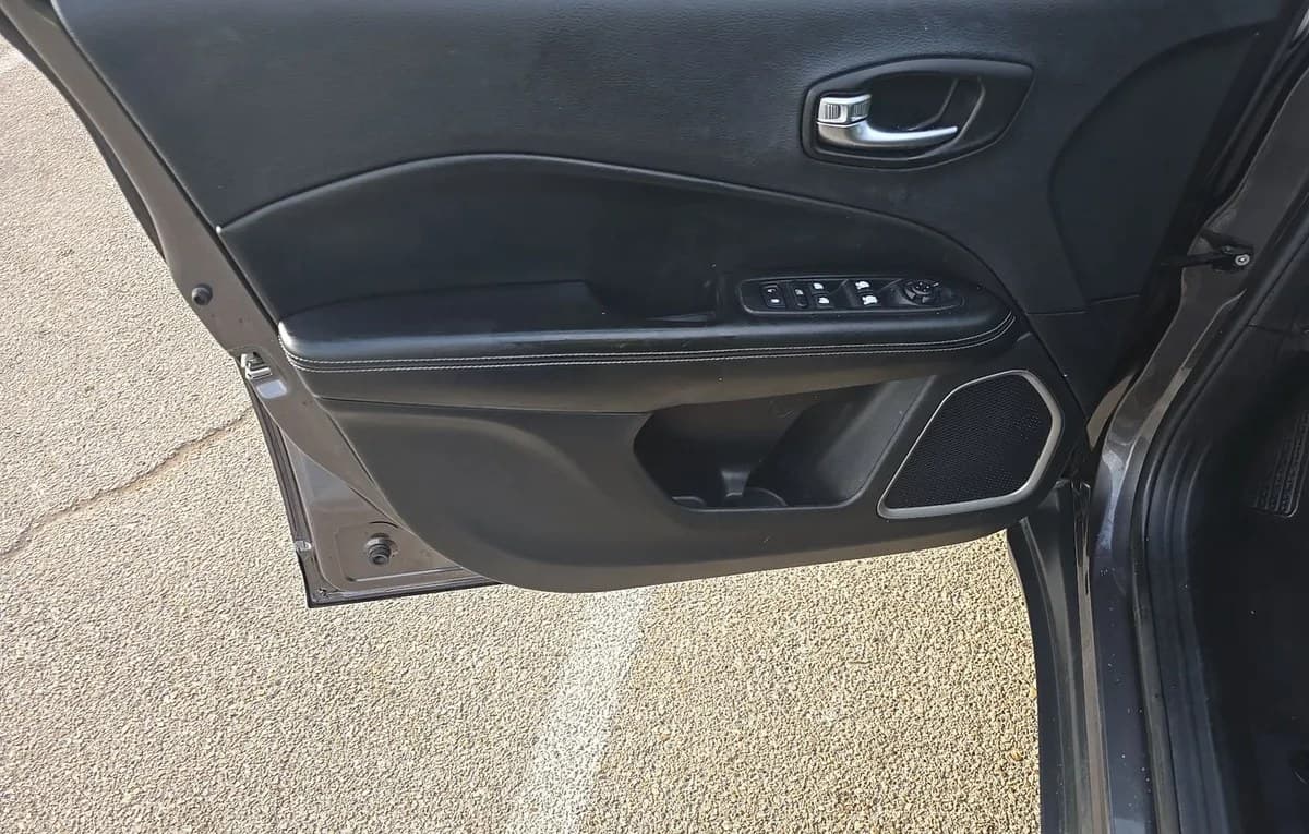 2021 JEEP COMPASS 80TH SPECIAL EDITION 6