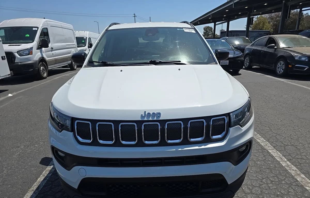 2022 JEEP COMPASS LATITUDE Lux 3