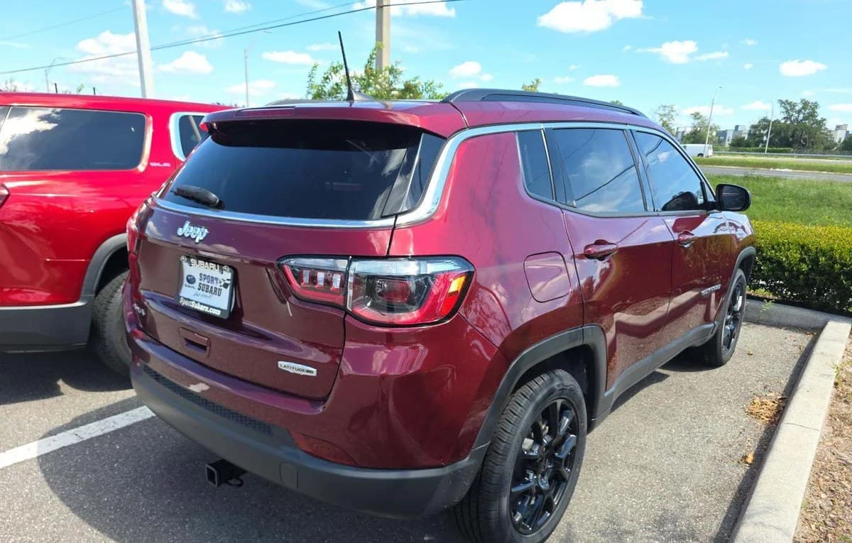 2022 JEEP COMPASS LATITUDE Lux 4