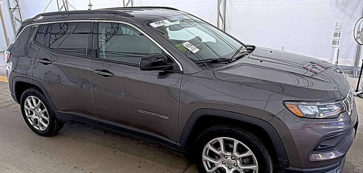 2022 JEEP COMPASS LATITUDE Lux 4