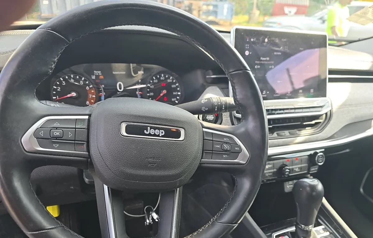 2022 JEEP COMPASS LATITUDE Lux 7