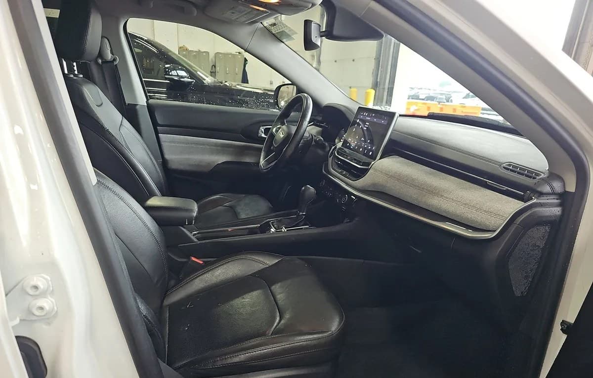 2022 JEEP COMPASS LATITUDE Lux 5