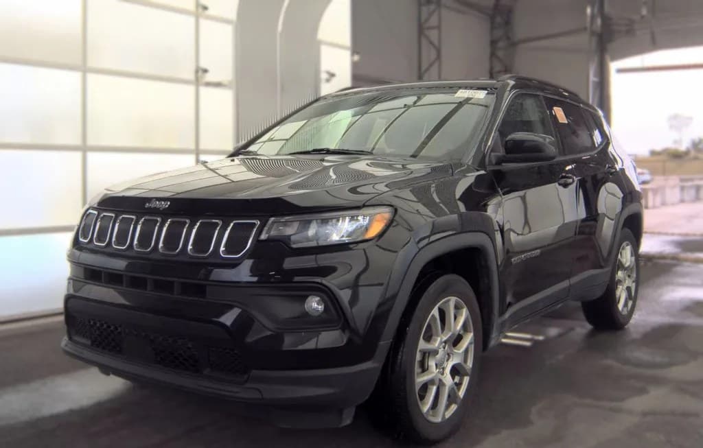 2022 JEEP COMPASS LATITUDE LUX 1