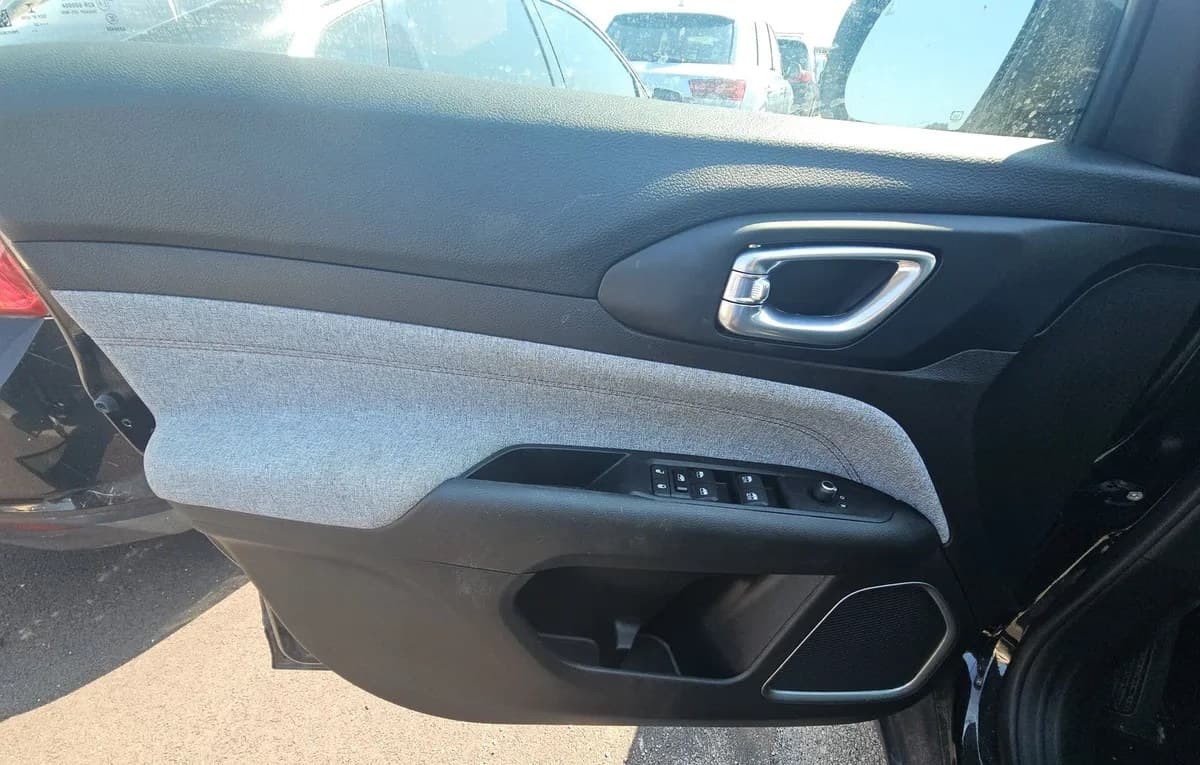 2022 JEEP COMPASS LATITUDE LUX 6