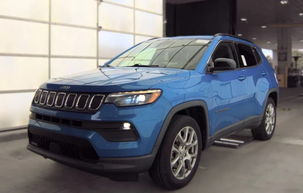 2022 JEEP COMPASS LATITUDE LUX 1