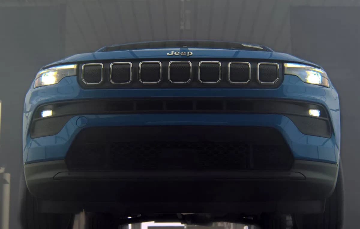 2022 JEEP COMPASS LATITUDE LUX 4