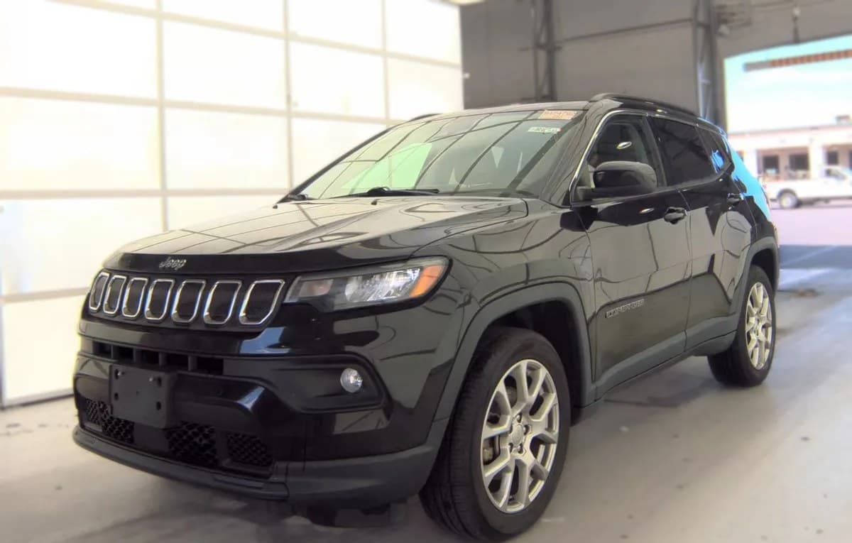 2022 JEEP COMPASS LATITUDE Lux 2