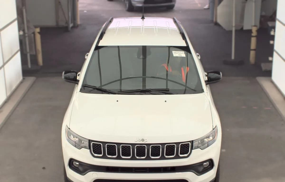 2023 JEEP COMPASS LATITUDE Lux 3