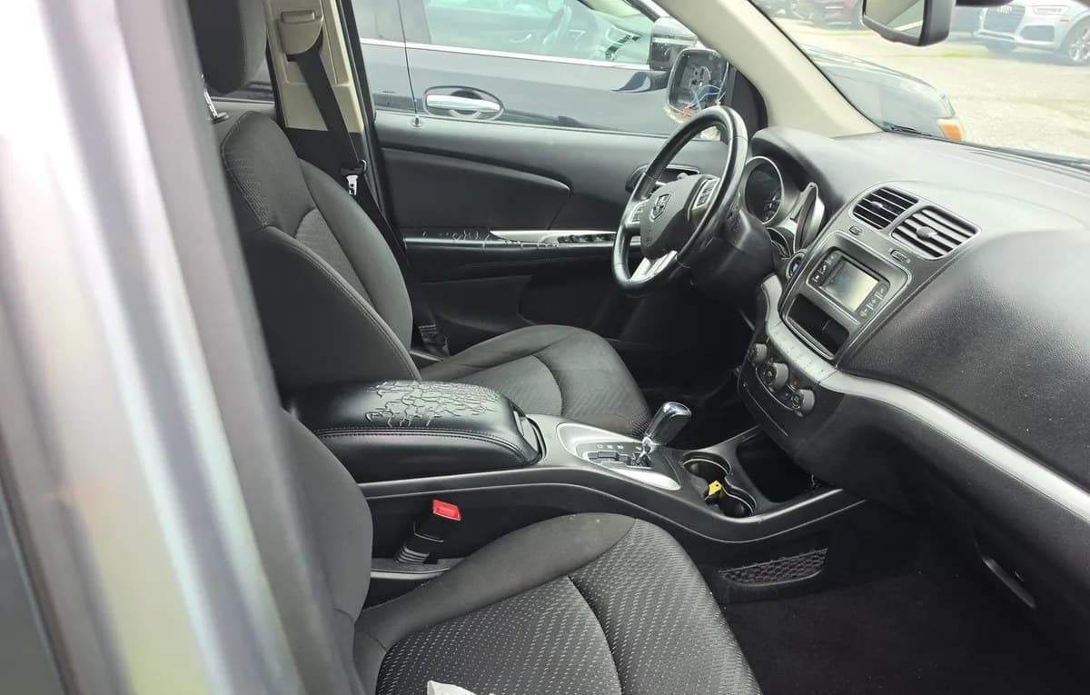2018 DODGE JOURNEY SE 4
