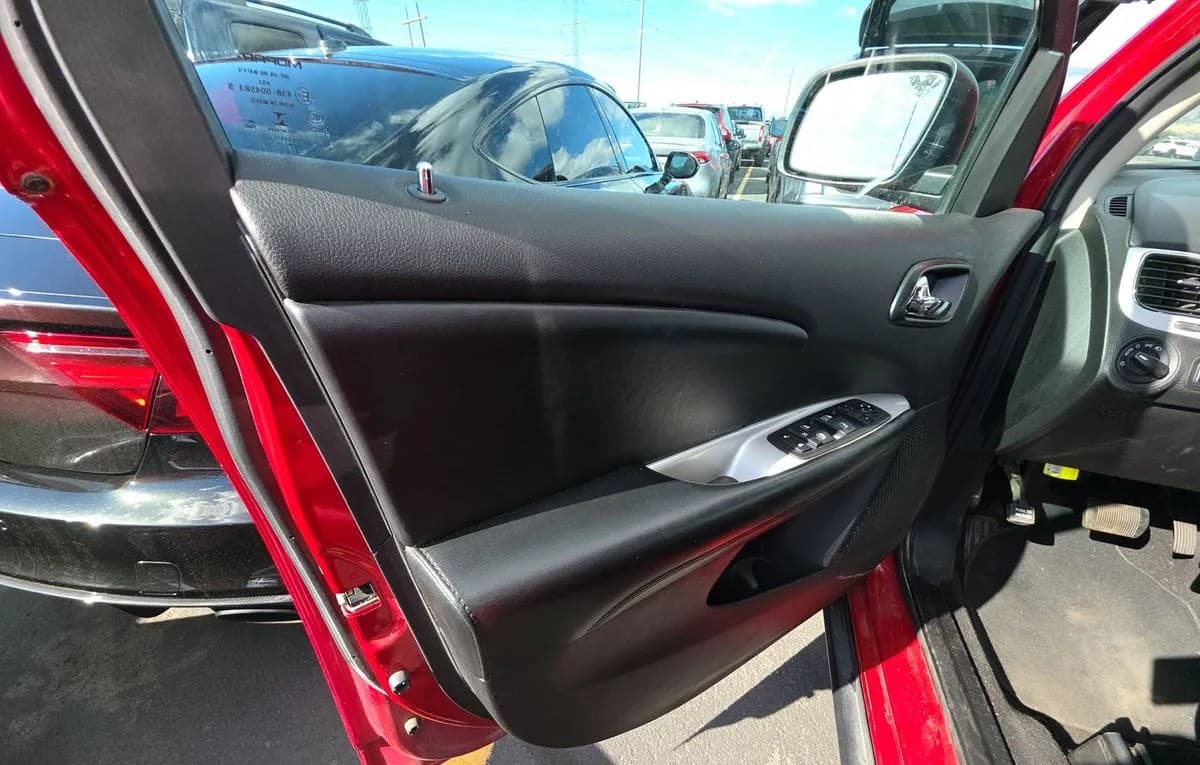 2020 DODGE JOURNEY SE Value 5