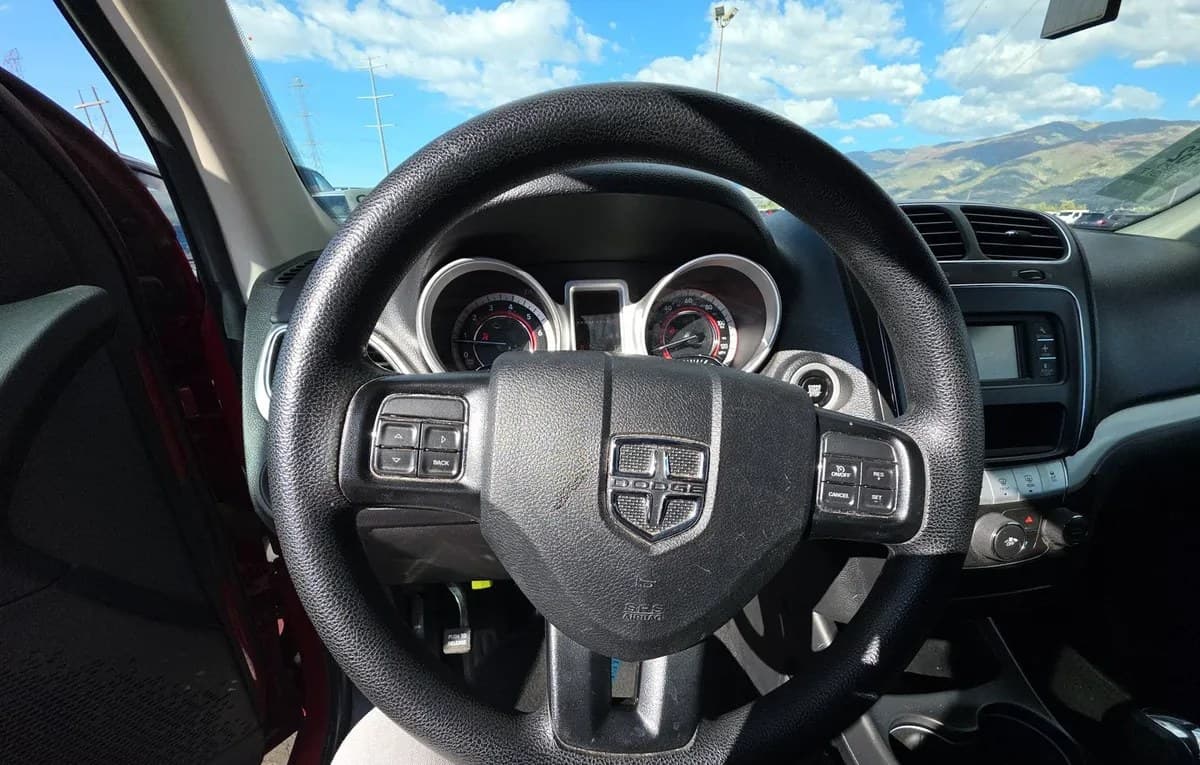 2020 DODGE JOURNEY SE Value 6