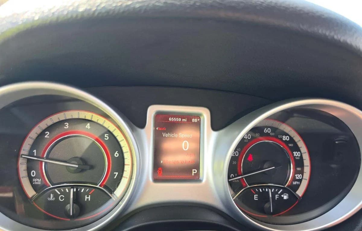 2020 DODGE JOURNEY SE Value 6