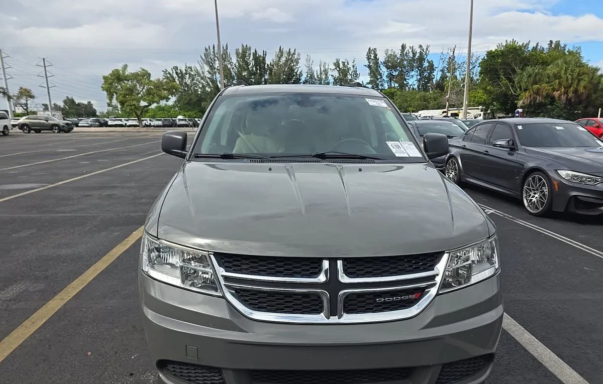 2020 DODGE JOURNEY SE Value 3