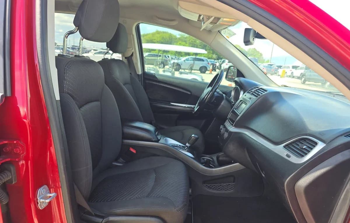2018 DODGE JOURNEY SE 4