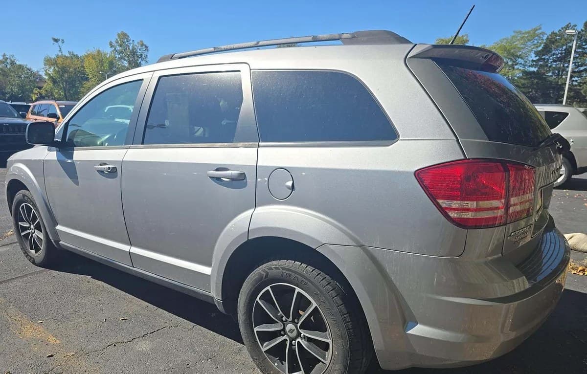 2018 DODGE JOURNEY SE 3