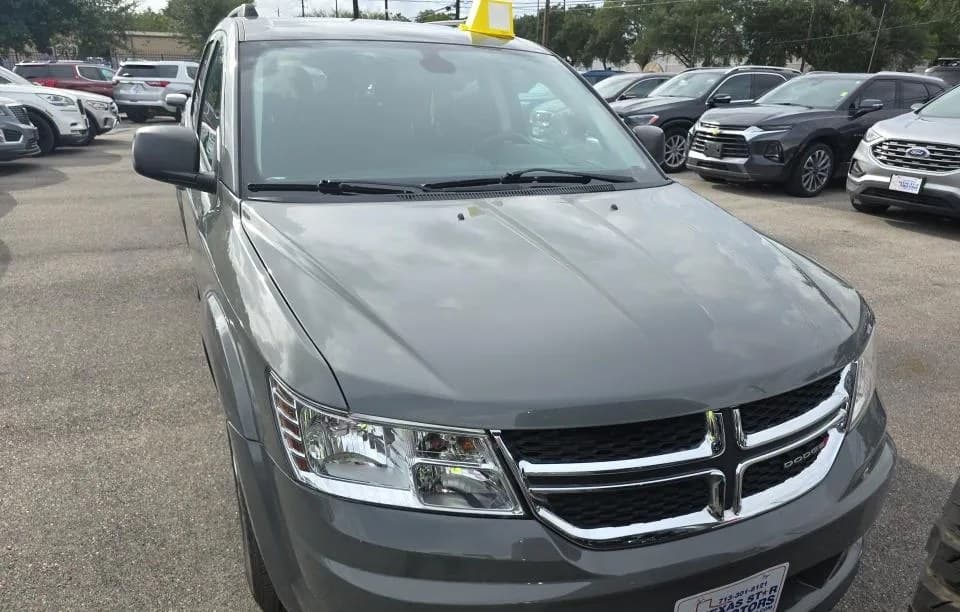 2020 DODGE JOURNEY SE Value 3