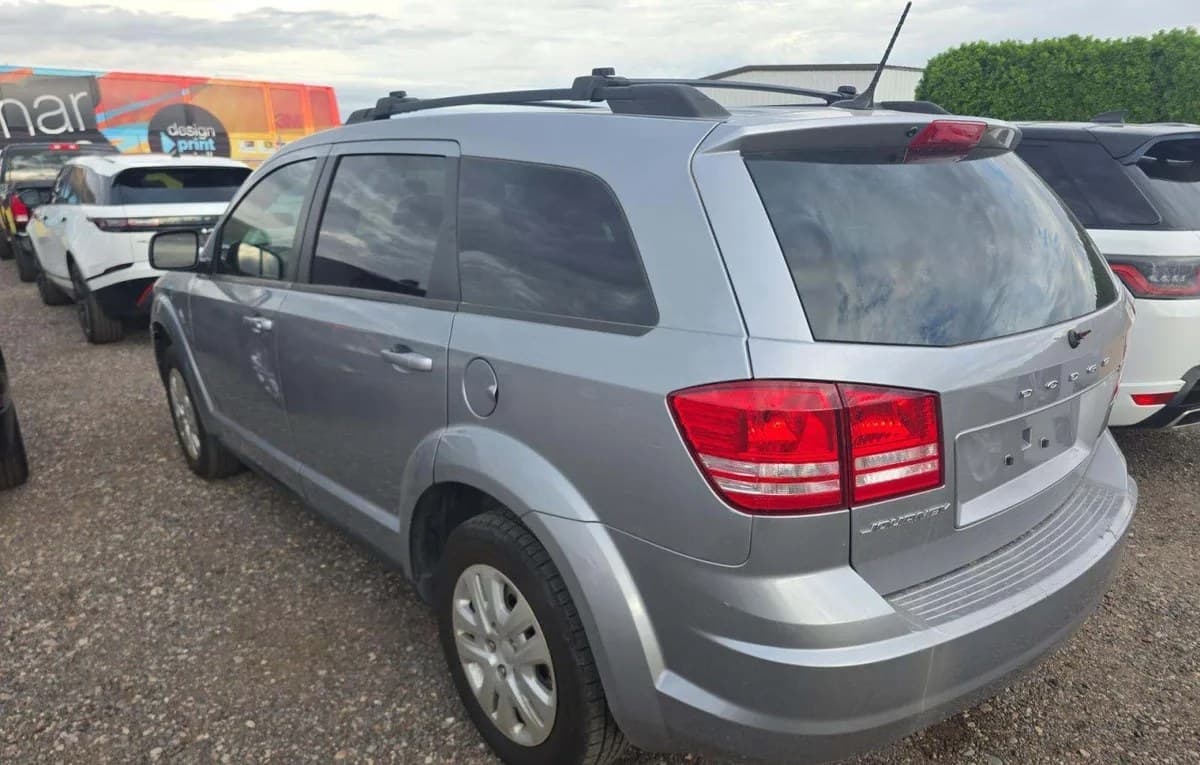2018 DODGE JOURNEY SE 3