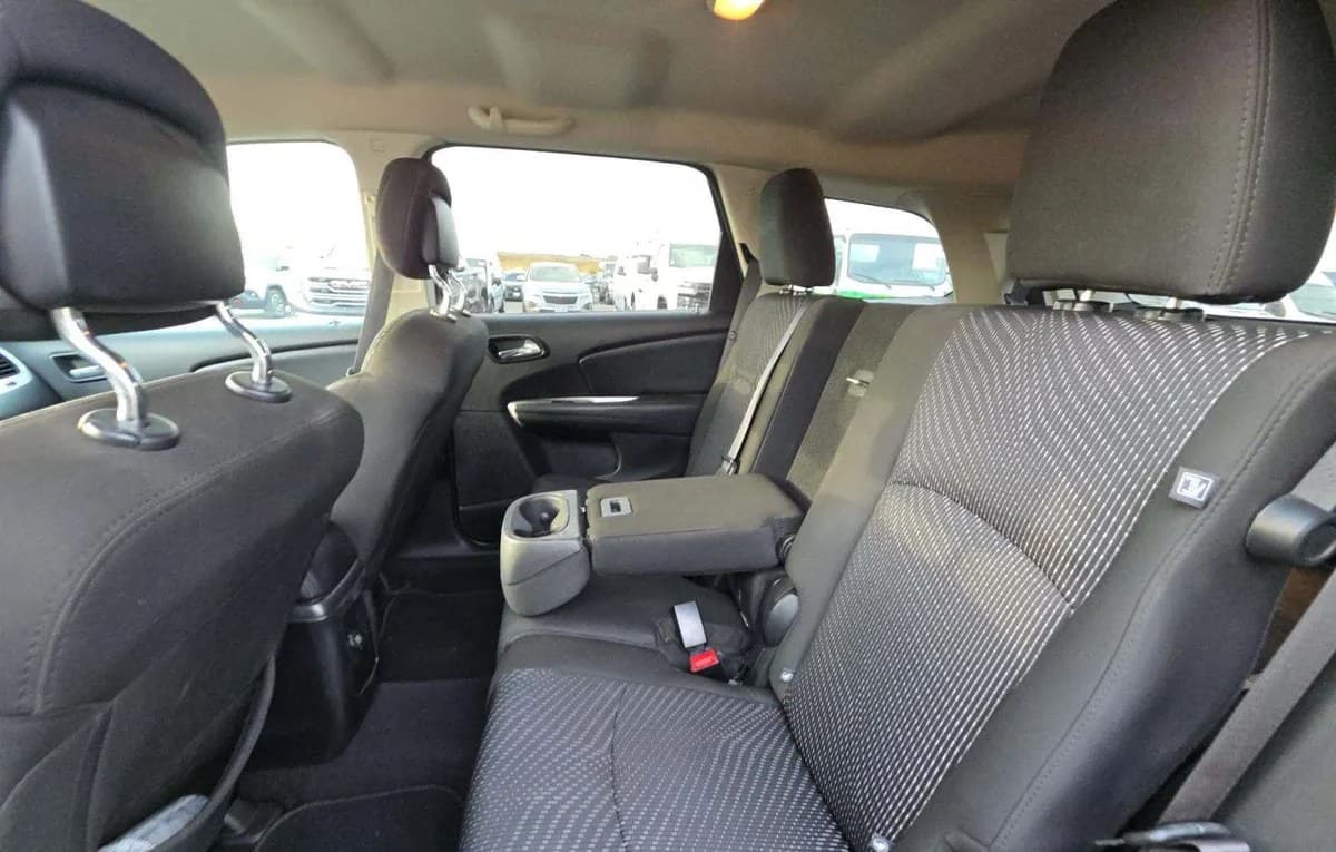 2020 DODGE JOURNEY SE Value 6