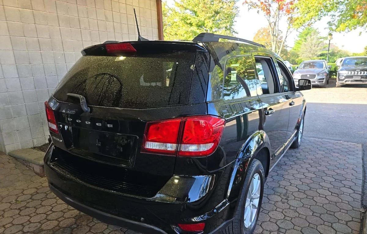 2019 DODGE JOURNEY SE 4