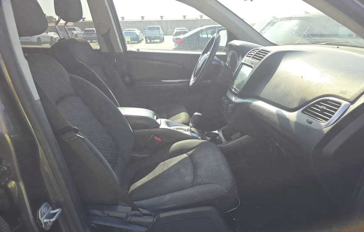 2018 DODGE JOURNEY SXT 4