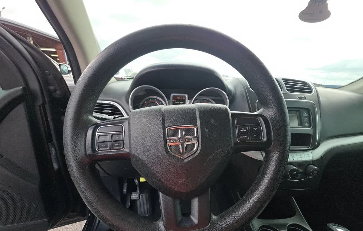 2019 DODGE JOURNEY SE 7