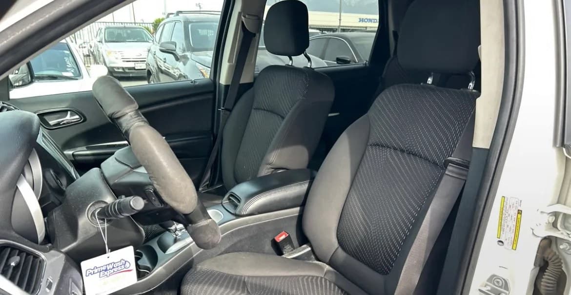 2017 DODGE JOURNEY SXT 3