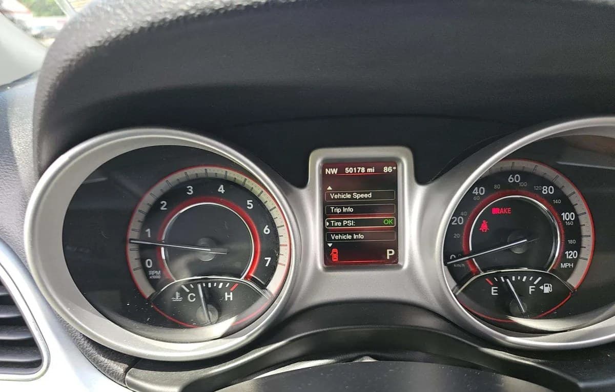 2018 DODGE JOURNEY SXT 6