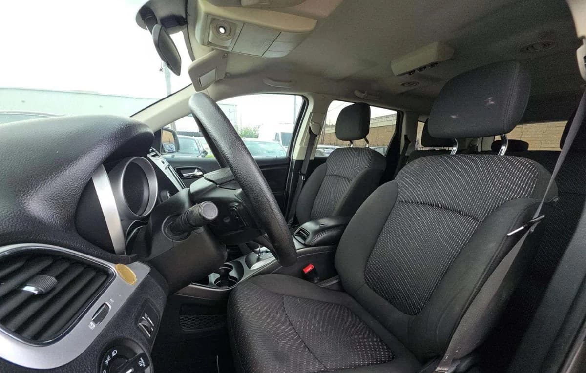 2018 DODGE JOURNEY SXT 3