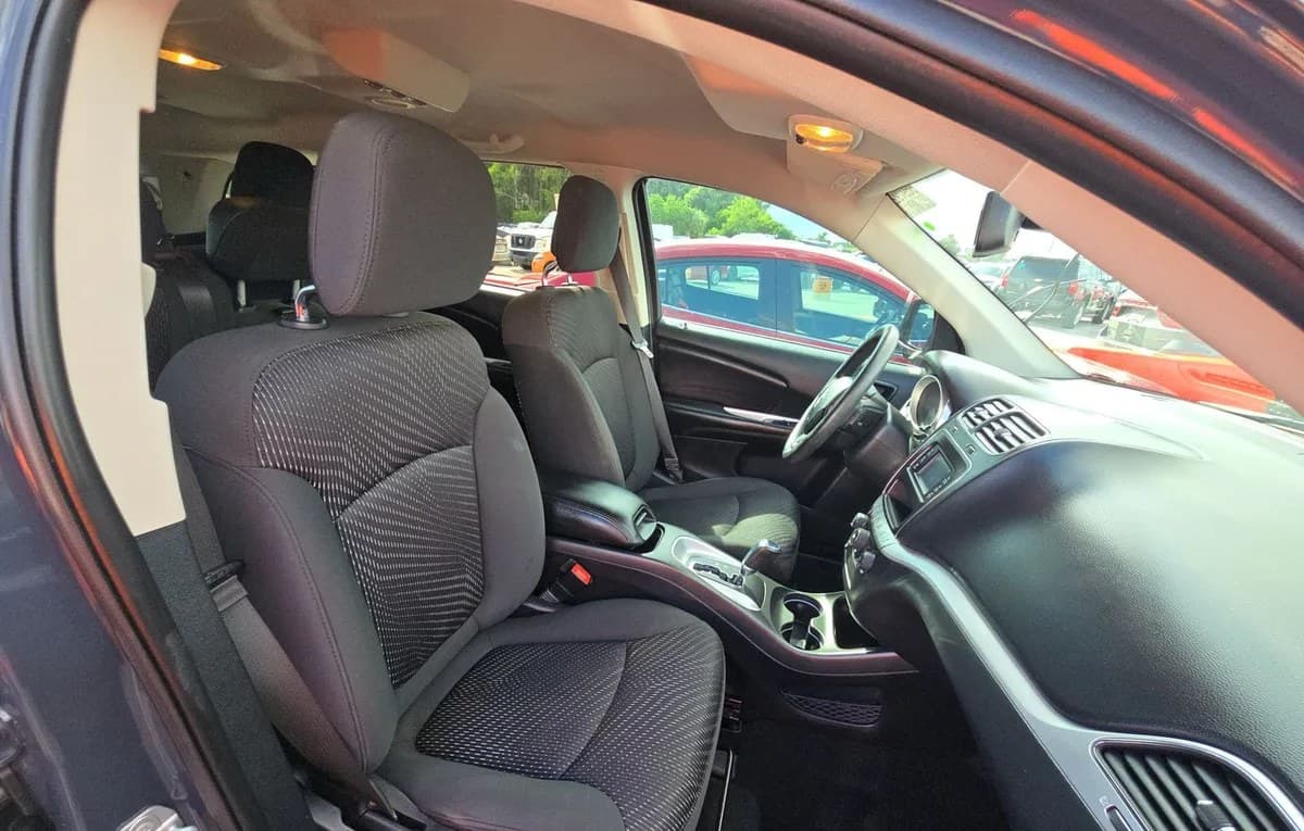 2018 DODGE JOURNEY SXT 5
