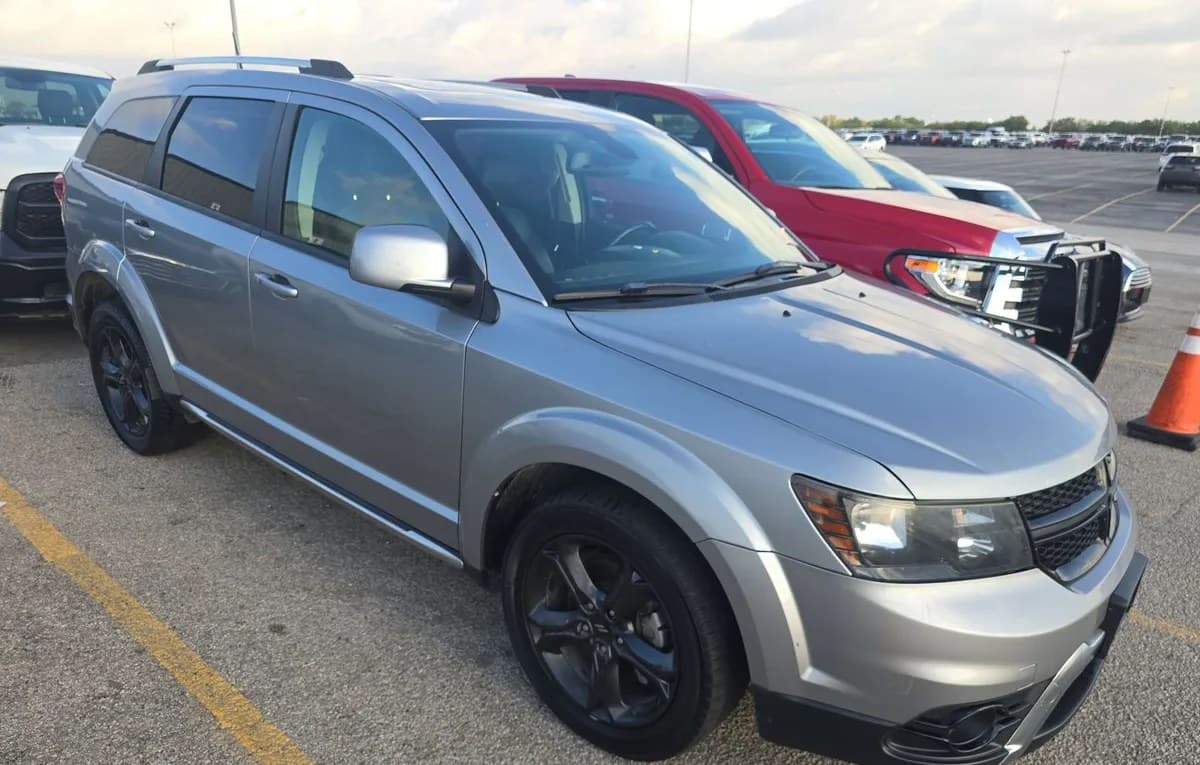 2020 DODGE JOURNEY Crossroad 3