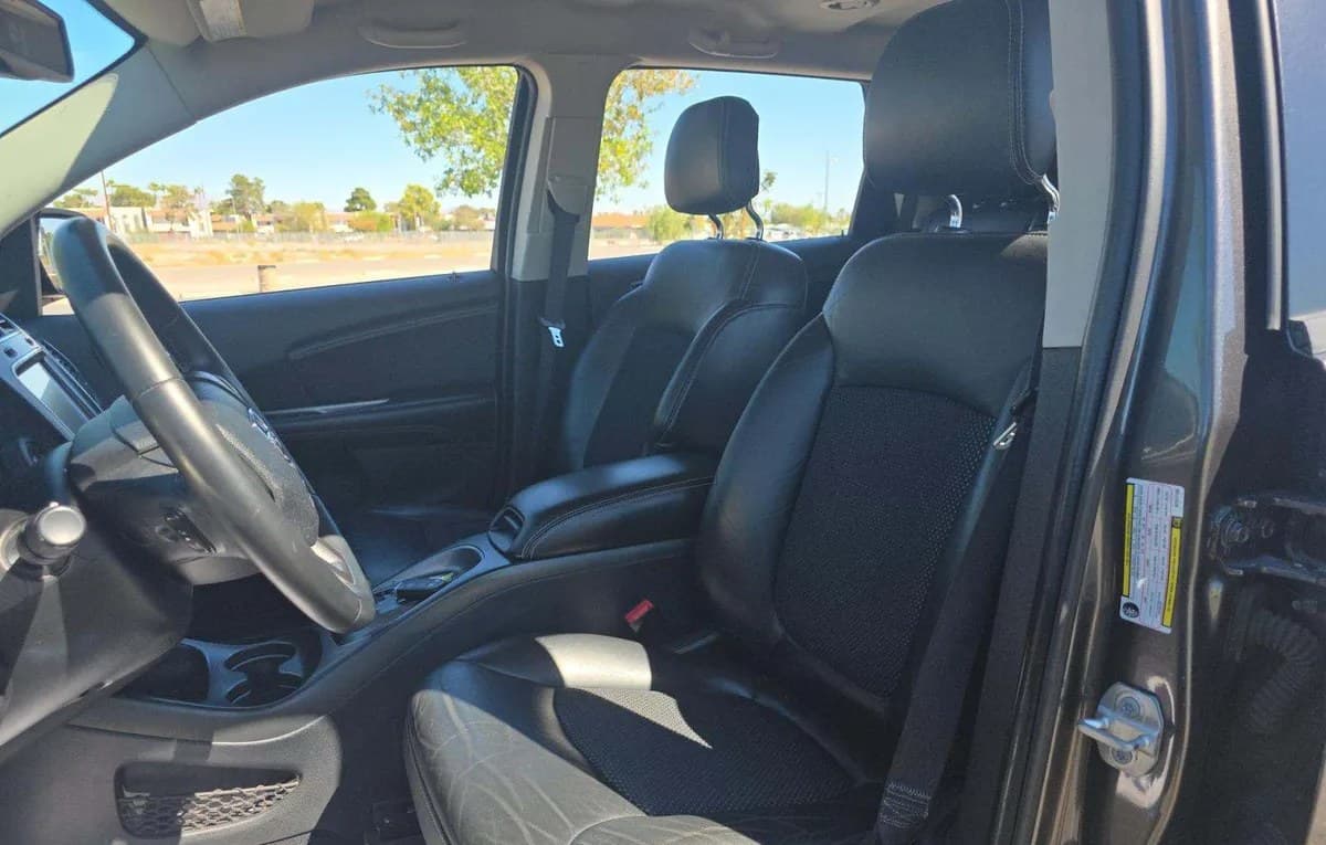 2017 DODGE JOURNEY CROSSROAD Plus 3