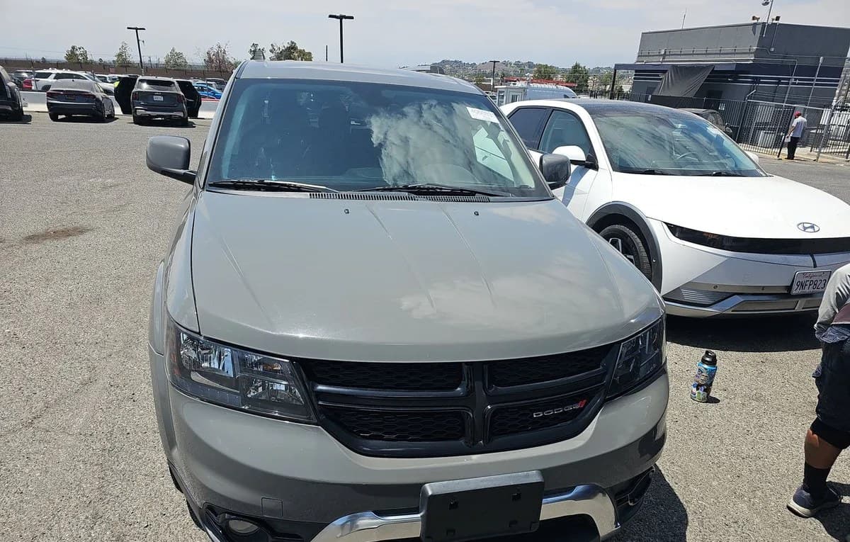 2019 DODGE JOURNEY Crossroad 3