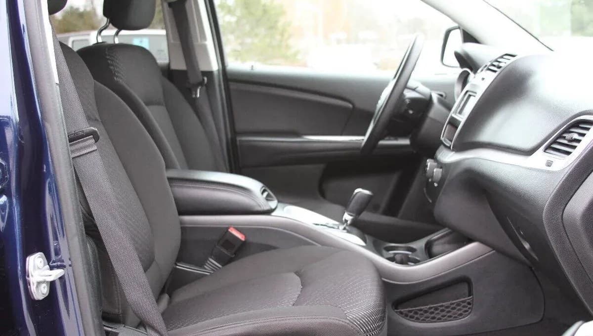 2017 DODGE JOURNEY SXT 7