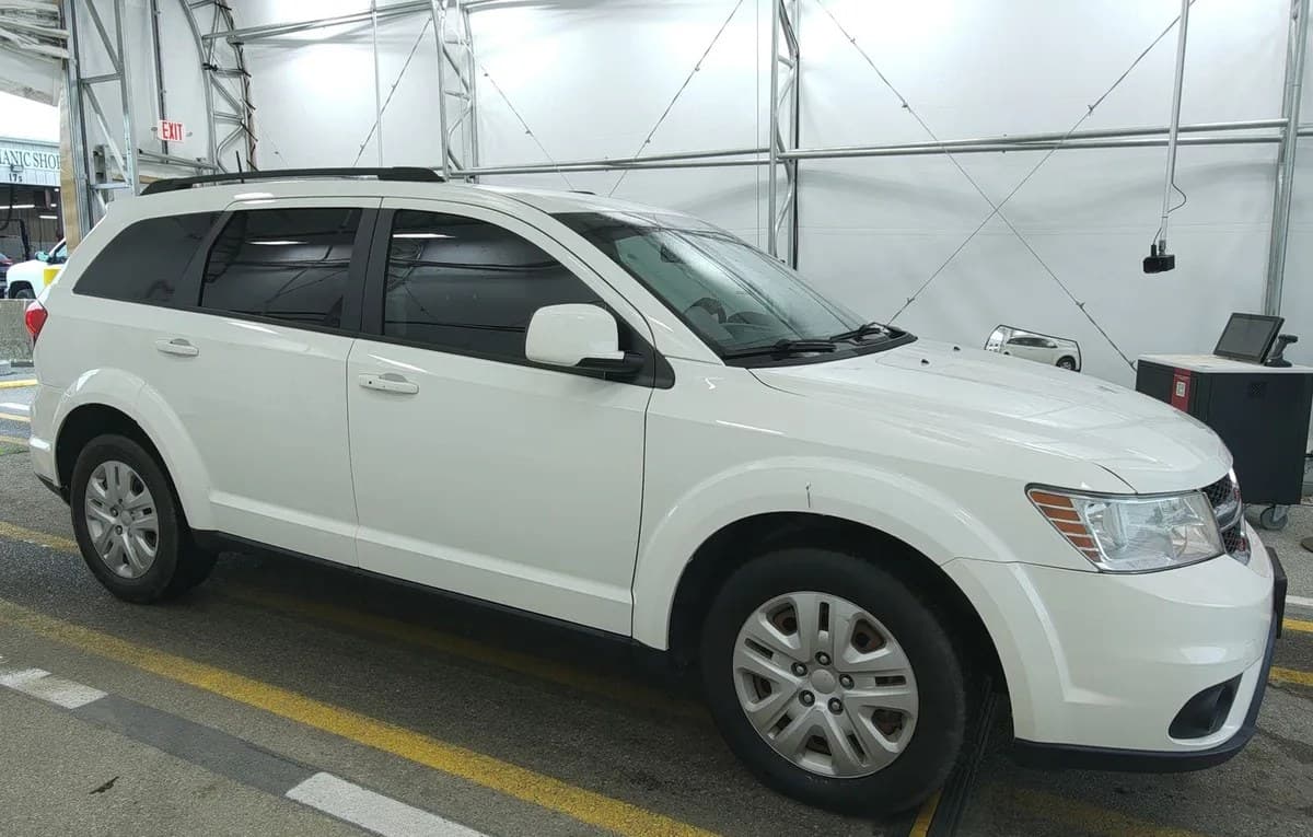 2019 DODGE JOURNEY SE 3