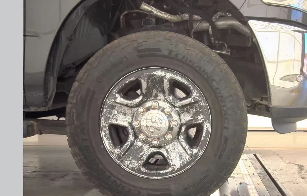 2018 RAM 3500 SLT CREW CAB MEDIUM BED 7