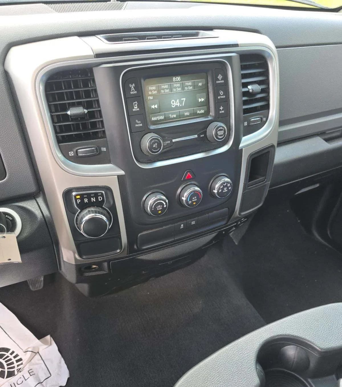 2019 RAM 1500 CLASSIC SLT REGULAR CAB MEDIUM BED 7