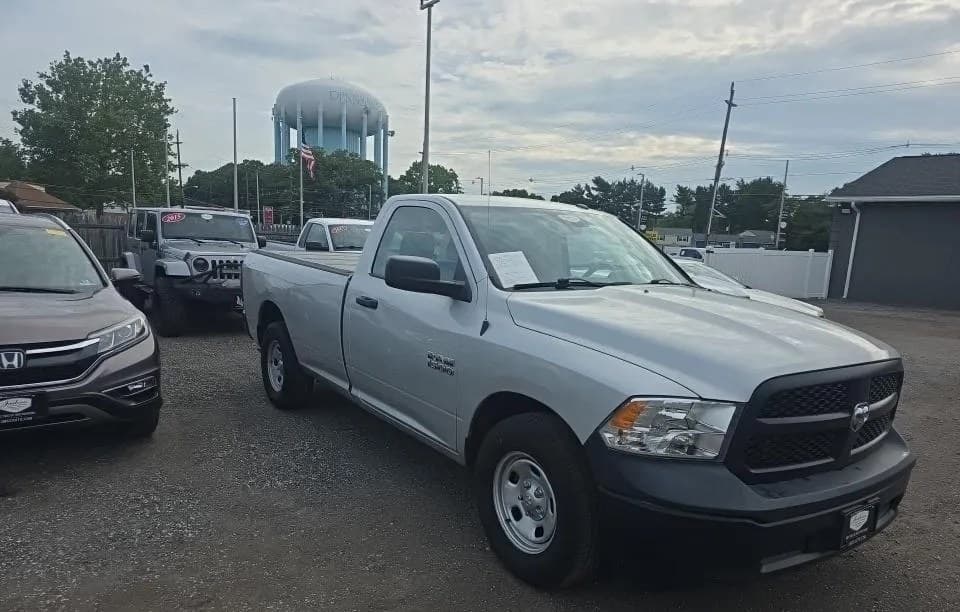 2017 RAM 1500 TRADESMAN REGULAR CAB LONG BED 4
