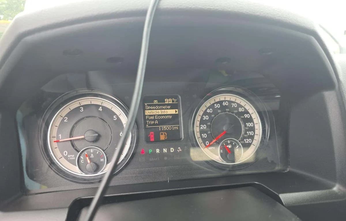 2018 RAM 1500 EXPRESS REGULAR CAB LONG BED 6