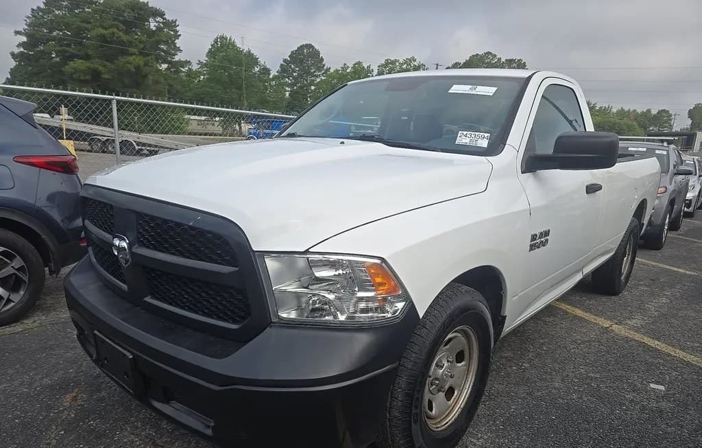 2018 RAM 1500 EXPRESS REGULAR CAB LONG BED 1