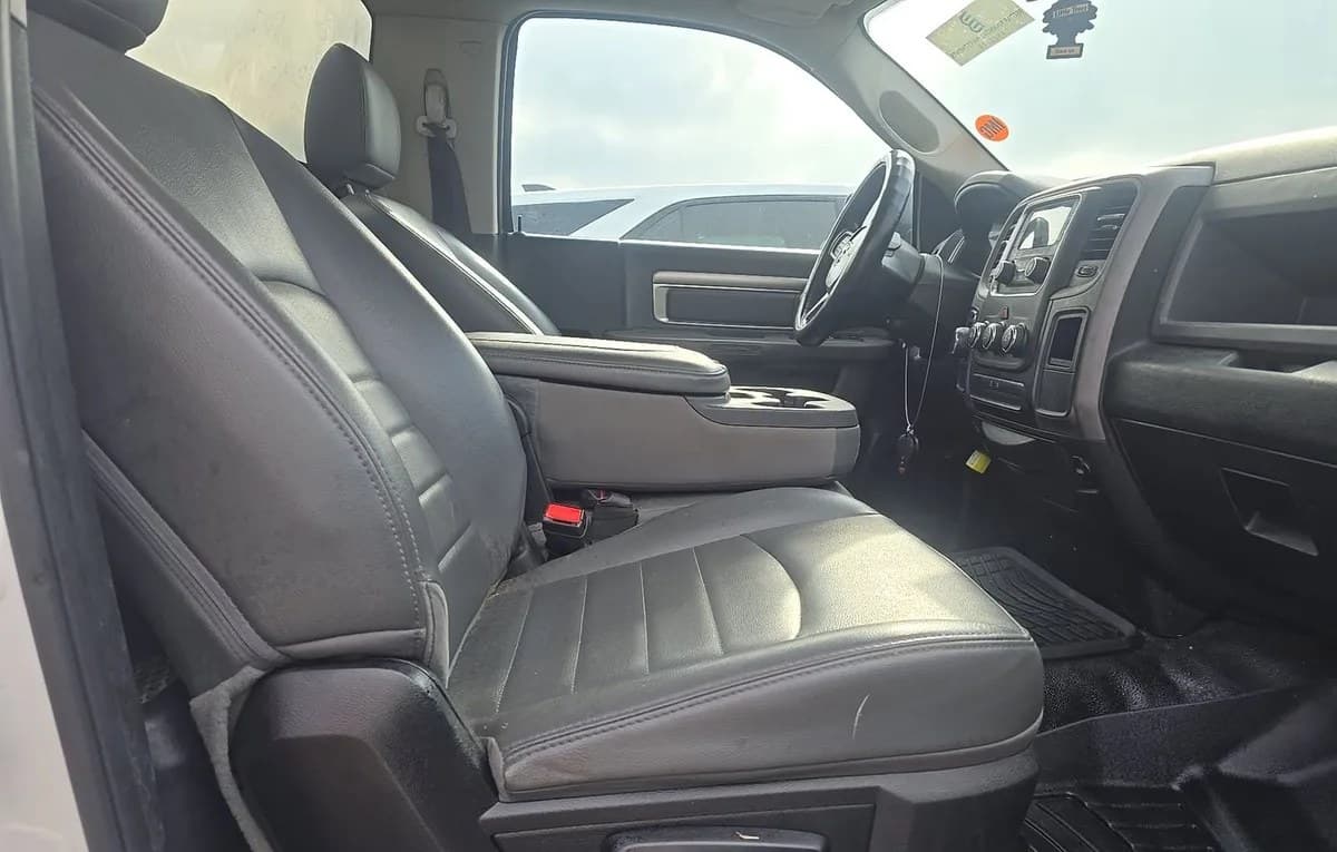2018 RAM 1500 EXPRESS REGULAR CAB LONG BED 5