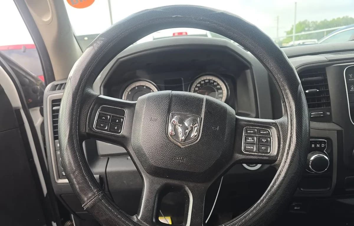 2018 RAM 1500 EXPRESS REGULAR CAB LONG BED 7